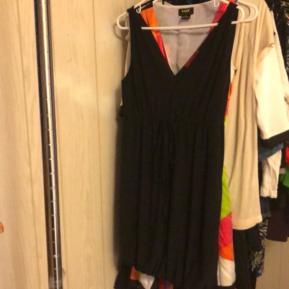 Black dress $5!! Only worn once only